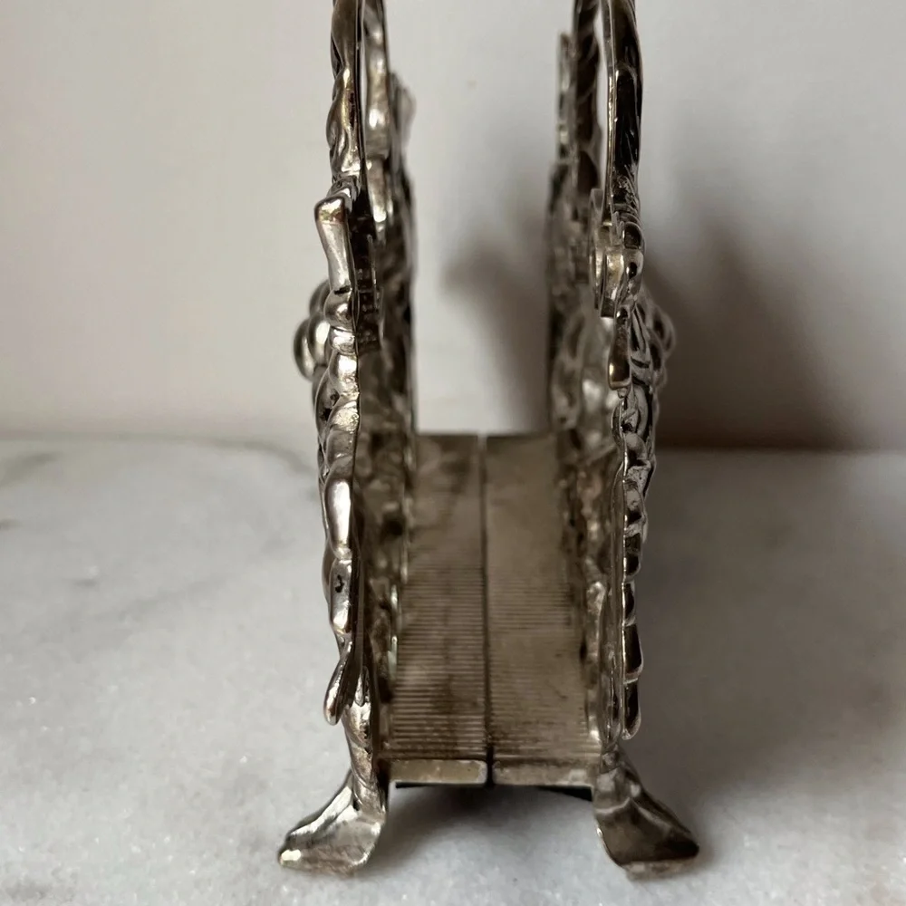 Vintage Godinger Silver Plated Footage Embossed Grape Vine Napkin Letter Holder